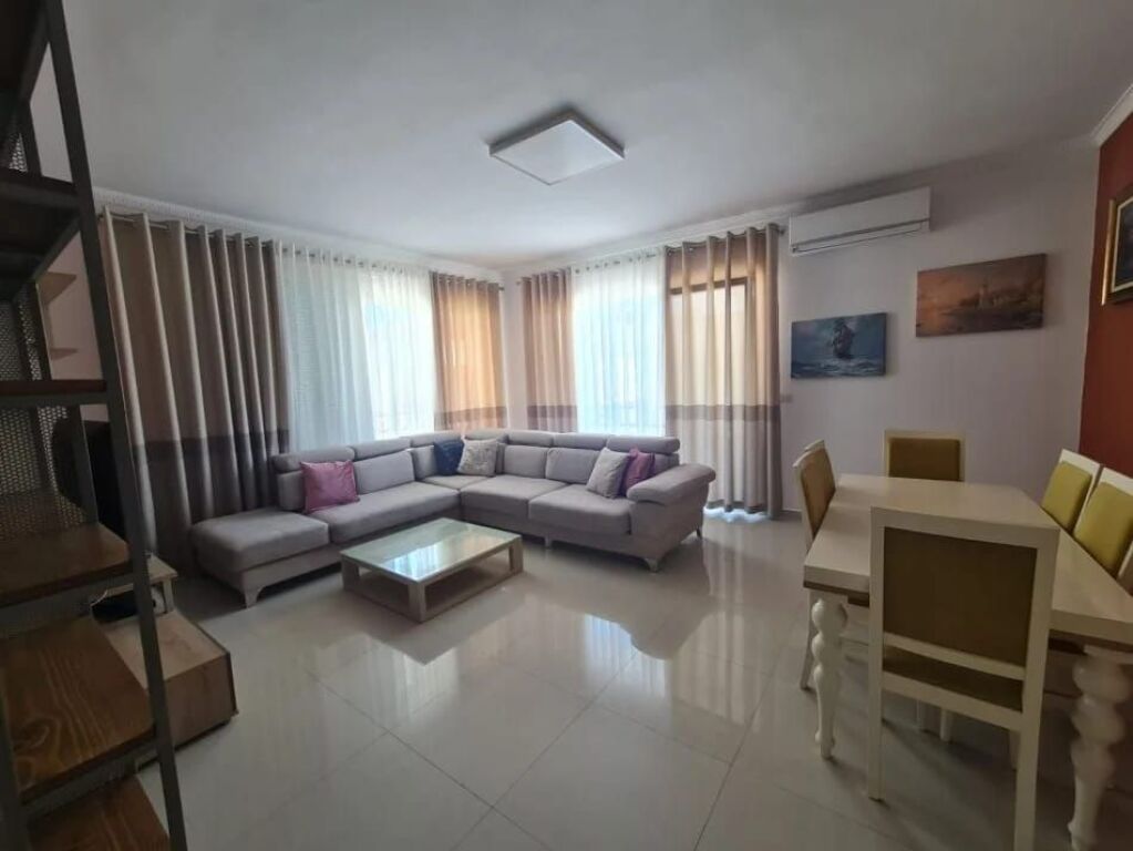 🏡 JEPET ME QIRA APARTAMENT 2+1+2 PRANË KOPSHTIT BOTANIK 🏡  80,000 Lekë