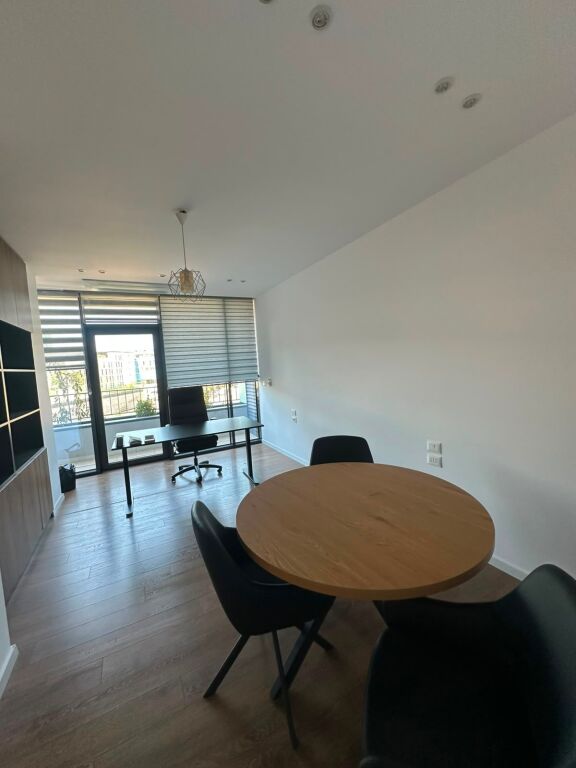 LOCALE UFFICIO IN AFFITTO PRESSO LAKE VIEW RESIDENCE 2+1+2+PARCHEGGIO