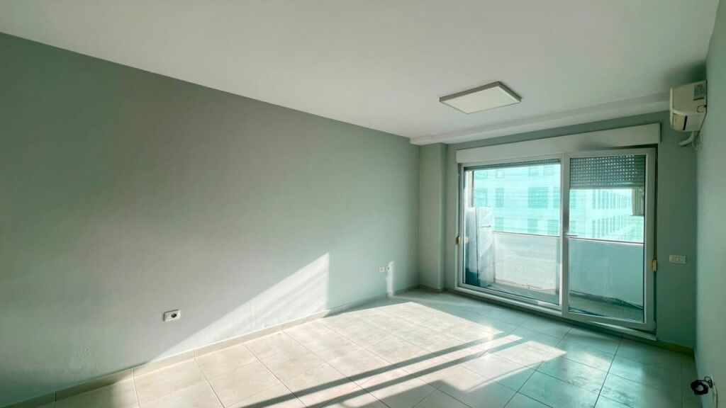 Office for Rent: 2 Workspaces 📍21 Dhjetori (Magnet Complex) - 7th Floor - Area 60m² - 40,000 Lek/Month - South Orientation || Strategic Location in the City ⚜️