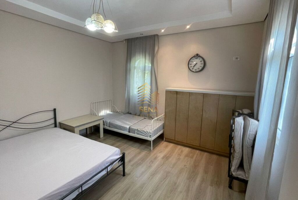 Qira, Apartament, 2+1+2, Shkolla e Bashkuar, 50.000 Leke/Muaj