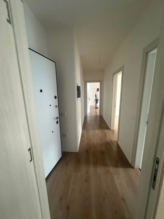 Jepet Apartament 2+1 me Qera, Paskuqan