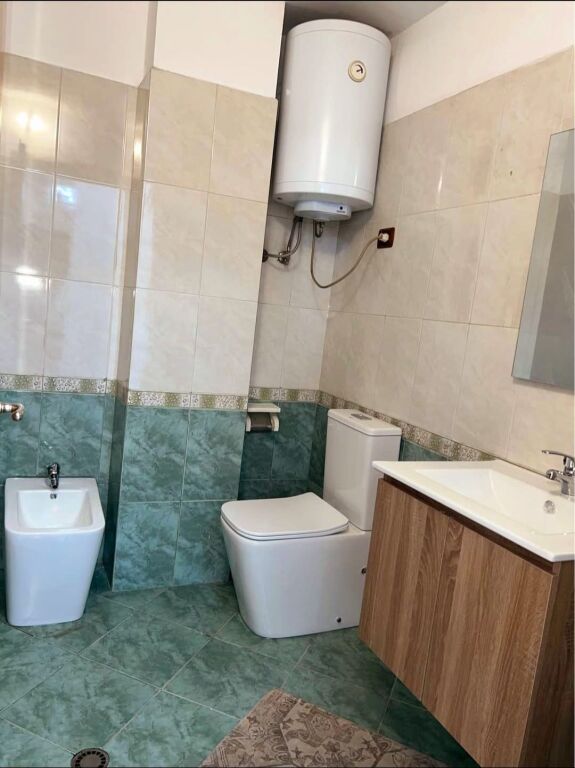 Apartment 1+1 for Rent near Kristal Center, Komuna e Parisit 600 thousand leke