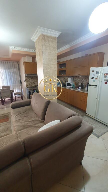 🏡 VENDESI APPARTAMENTO 2+1+2 SPIAGGIA DURRËS
