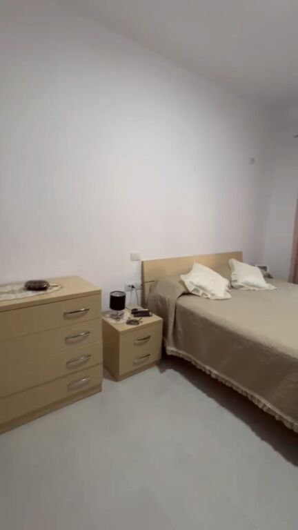 Appartamento 2+1 in affitto, Vlora, KFC