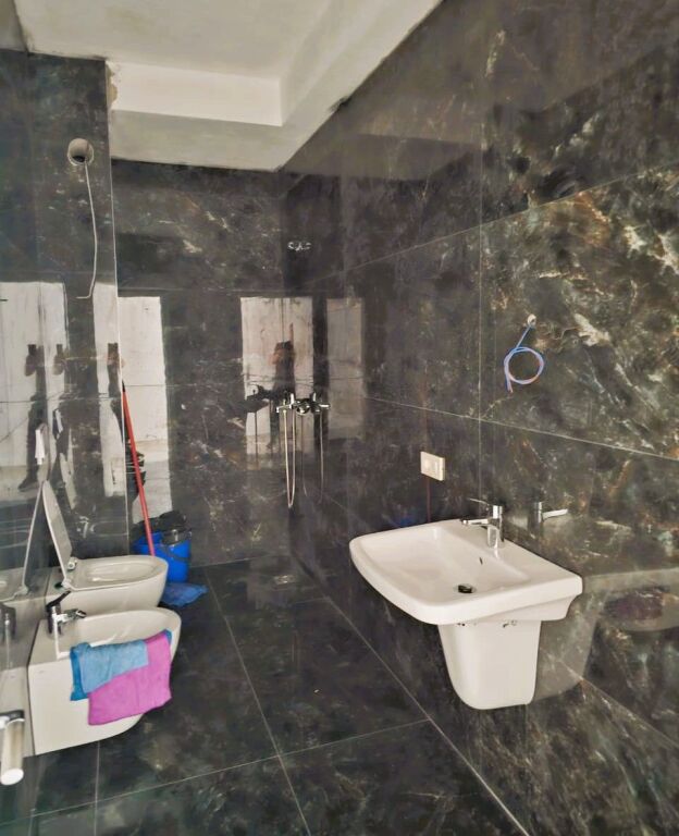 🏢✨ Ufficio in Affitto – Via Mine Peza ✨🏢