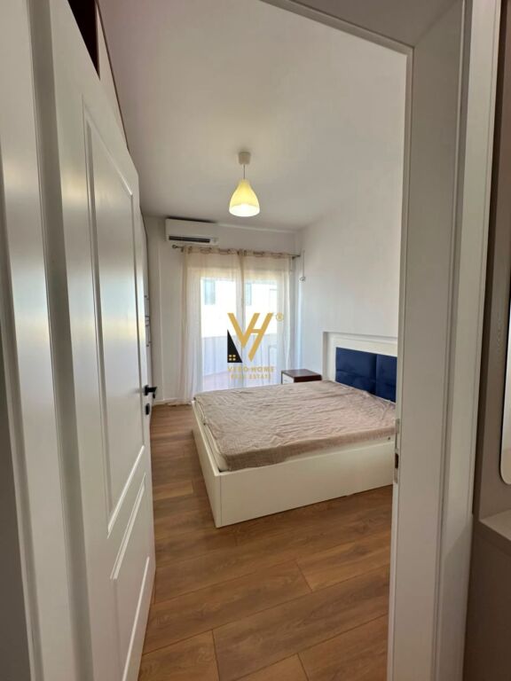 JEPET APARTAMENT 2+1+BLK TE KOPSHTI ZOOLOGJIK 90.000 LEKE