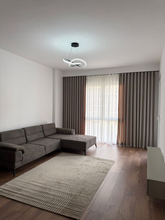 🏡 1+1 for rent in 📍 Paskuqan 💰 50,000 lek/month (500 thousand old lek), negotiable.