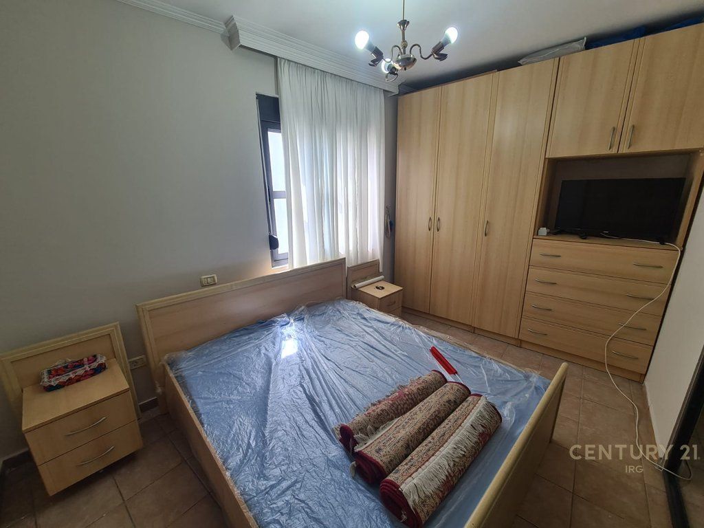 APPARTAMENTO 1+1 IN VIA 5 MAJI!