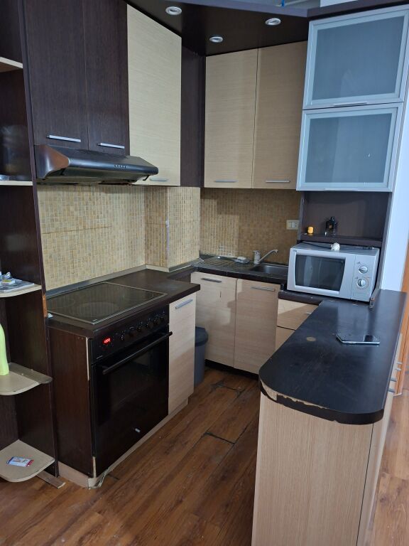 JEPET ME QIRA APARTAMENT 1+1 XHAMLLIKU