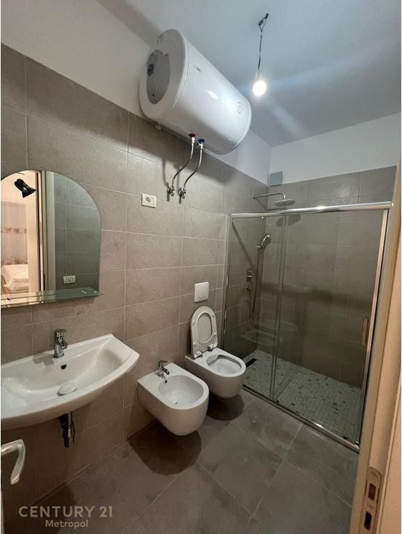 AFFITTO APPARTAMENTO 3+1+2 CON VERANDA, GREEN CITY-ASTIR!