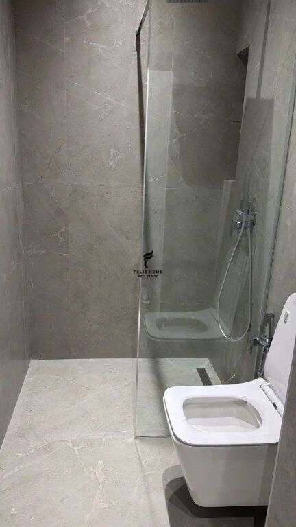 UFFICIO IN AFFITTO 70 M2 VASIL SHANTO 550 EURO FH-79386