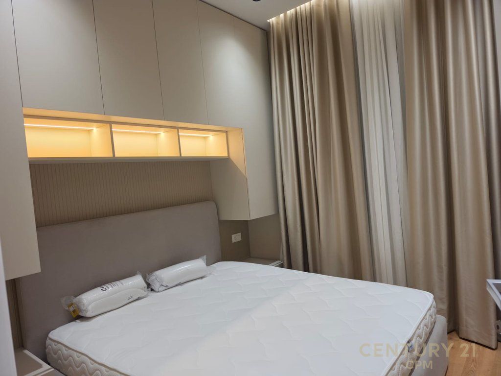 Apartament 1+1+P për Qira tek Ish Blloku, Tiranë - 750€