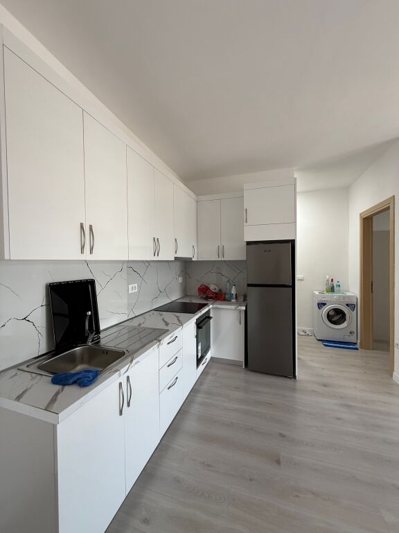 Affittasi appartamento 1+1 Univers city
