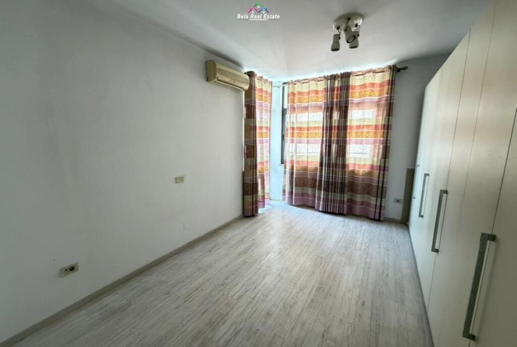 Apartament Me Qera 2+1 Tek Bulevardi Zogu I (ID B2201954) Tirane