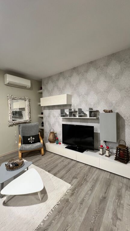 Apartment 2+1 for rent at Kodra e Diellit