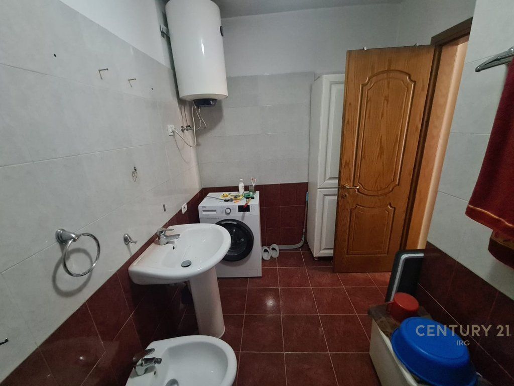 APPARTAMENTO 1+1 IN VIA 5 MAJI!
