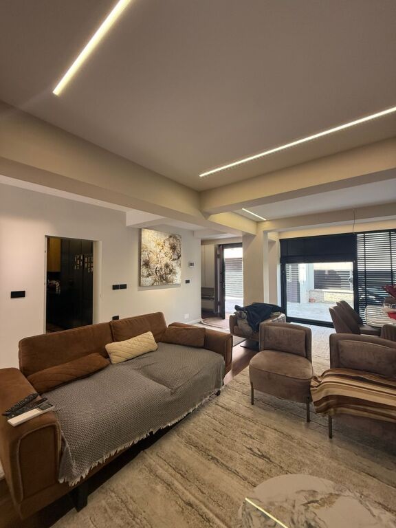 Super villa for sale in Sauk !!!