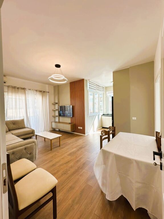 🏡✨ Jepet me Qira Apartament 2+1 pranë Kopshtit Zoologjik ✨🏡