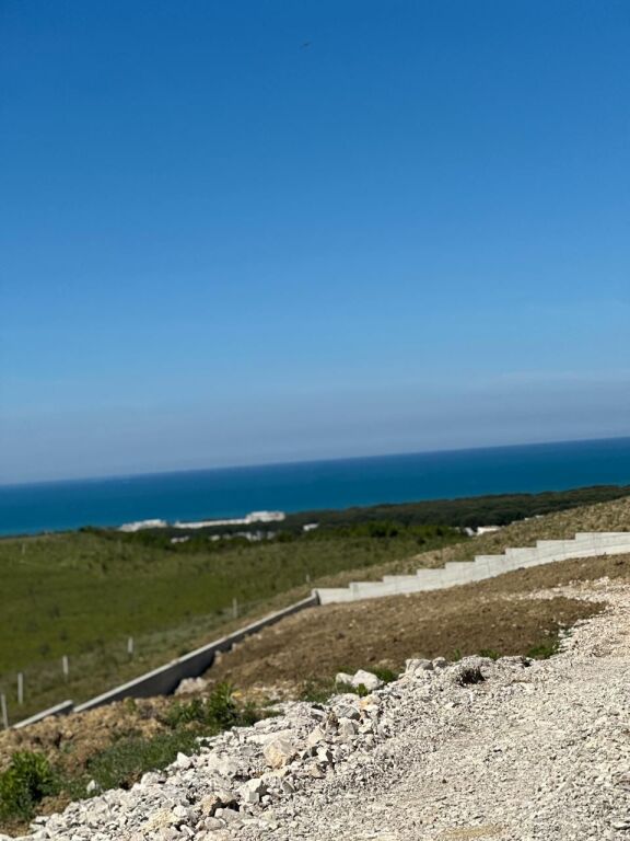 ESCLUSIVO TERRENO IN VENDITA CON LICENZA AGROTURISTICA APPROVATA NEL GOLFO DI LALZ !!   850,000 €