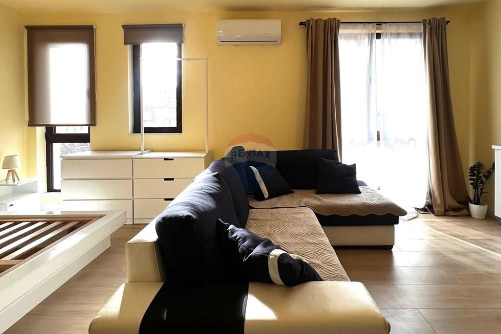 Monolocali in affitto a Myslym Shyri!