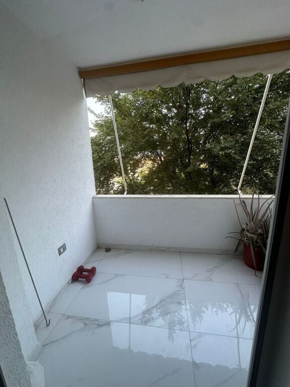 Jepet me qira apartament 2+1+2