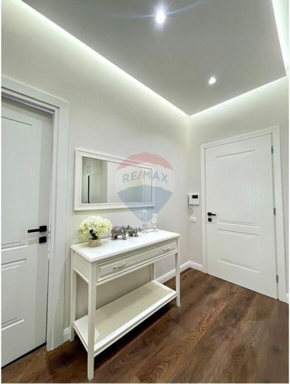 APARTMENT 2+1 FOR RENT AT DURRESI STREET!