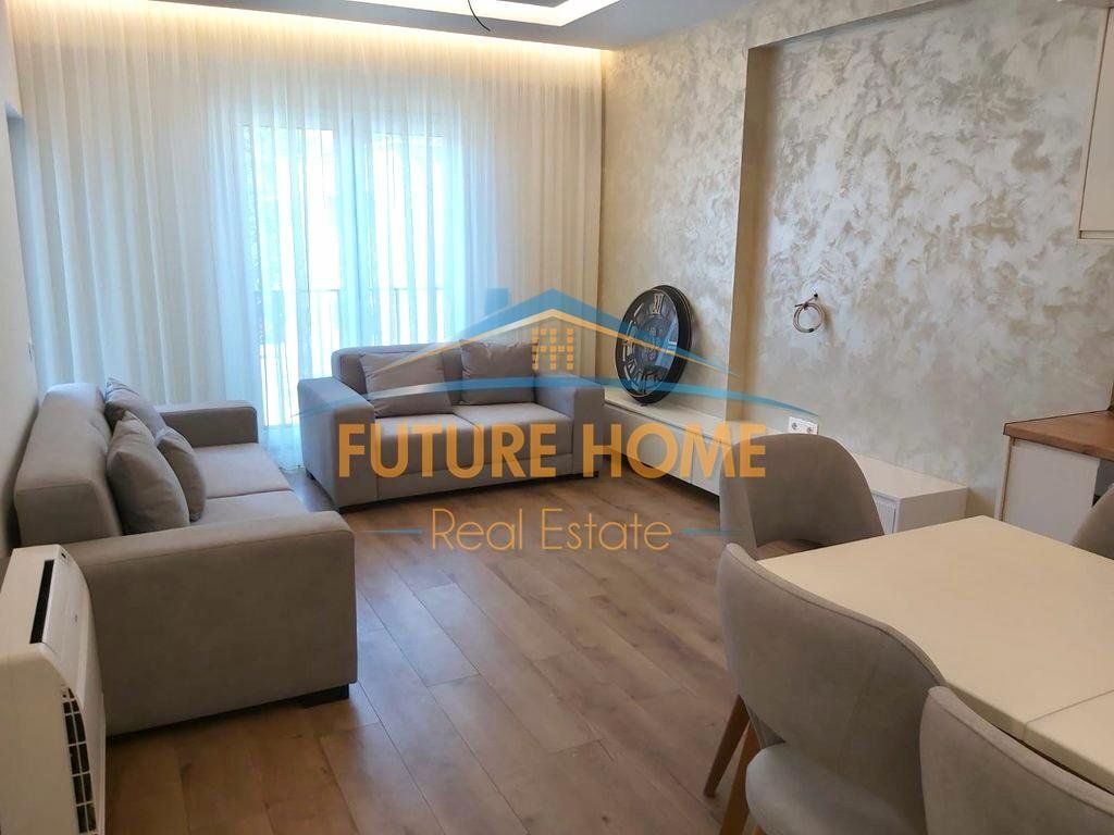 Rent, 2+1 Apartment, Barricades Street.