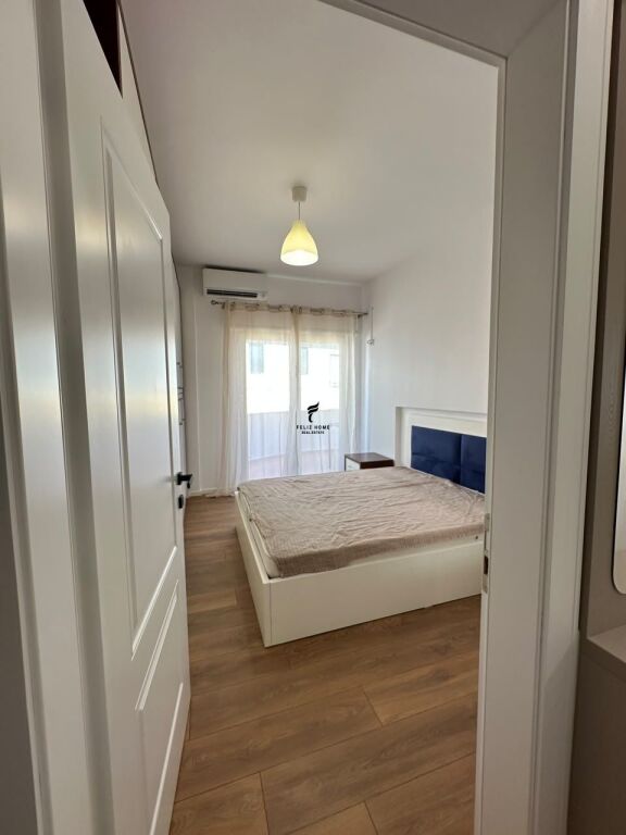 APARTAMENT ME QERA 2+1 KOPSHTI ZOLOGJIK 90.000 LEKE FH-79219