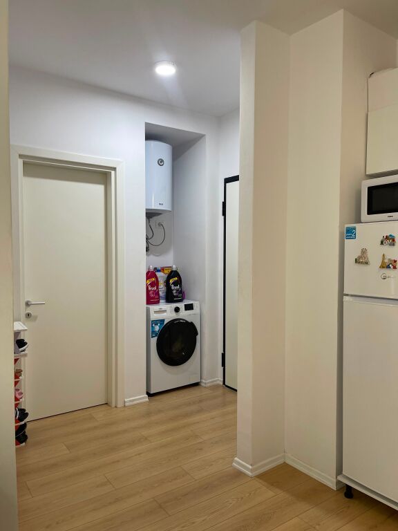 Apartament 1+1 per qera Univers City !