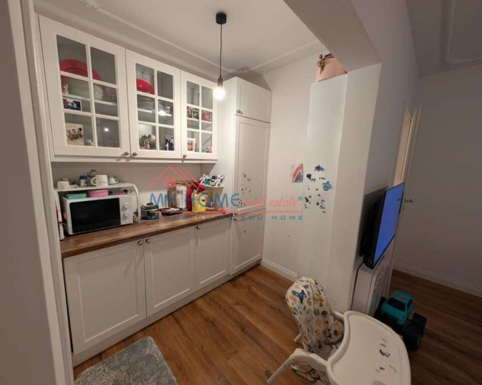 Apartament 2+1 ne shitje Ish Parku Autobuzave ne Tirane