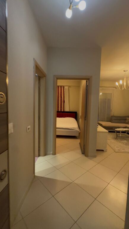 Shitet, Apartament 1+1, Rruga Bedri Karapici, Tirane .