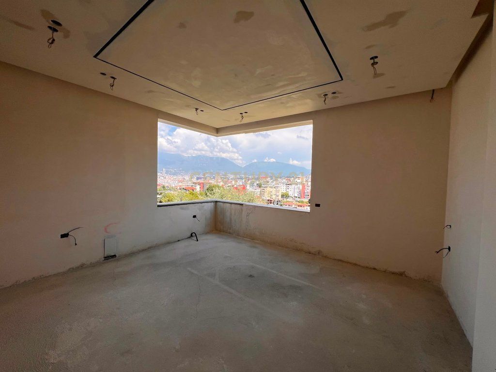 2-STOREY VILLA FOR SALE IN ALEKSANDROS RESIDENCE – WITH PANORAMIC VIEWS OF TIRANA‼️