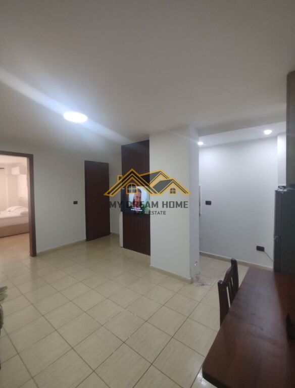 AFFITTASI APPARTAMENTO 1+1 UKD A DURAZZO!!