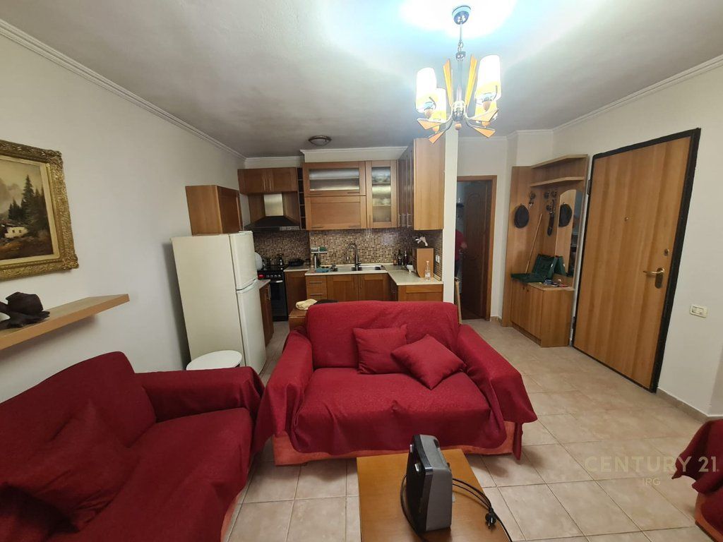APPARTAMENTO 1+1 IN VIA 5 MAJI!