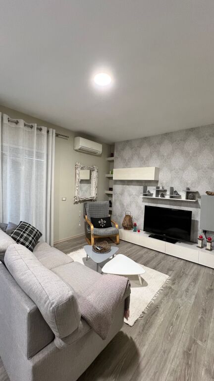 Apartment 2+1 for rent at Kodra e Diellit