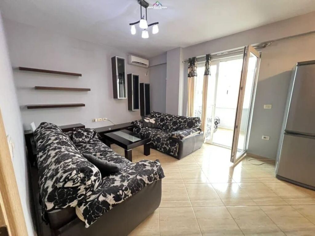 2+1, near gener 2 train station, 520 euro