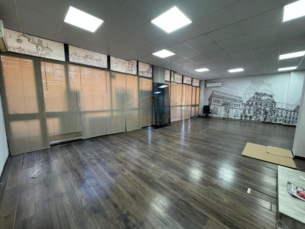 Rent, Premises, Zogu i I Boulevard.