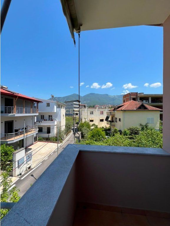 Apartment 2+1+2 for rent in Porcelan!