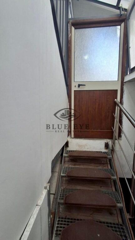 Private two-story house with terrace 1+1 For Rent