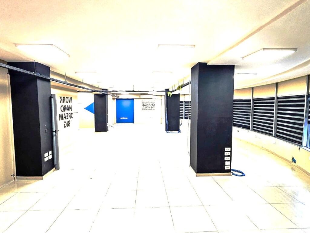 🏢 Commercial Space for Rent – 300 m² | Dibrës Street, near the Selvisë area
