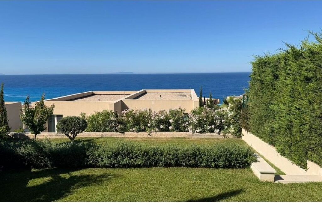 Villa for sale in Green Coast – An exclusive address in the heart of the Albanian Riviera