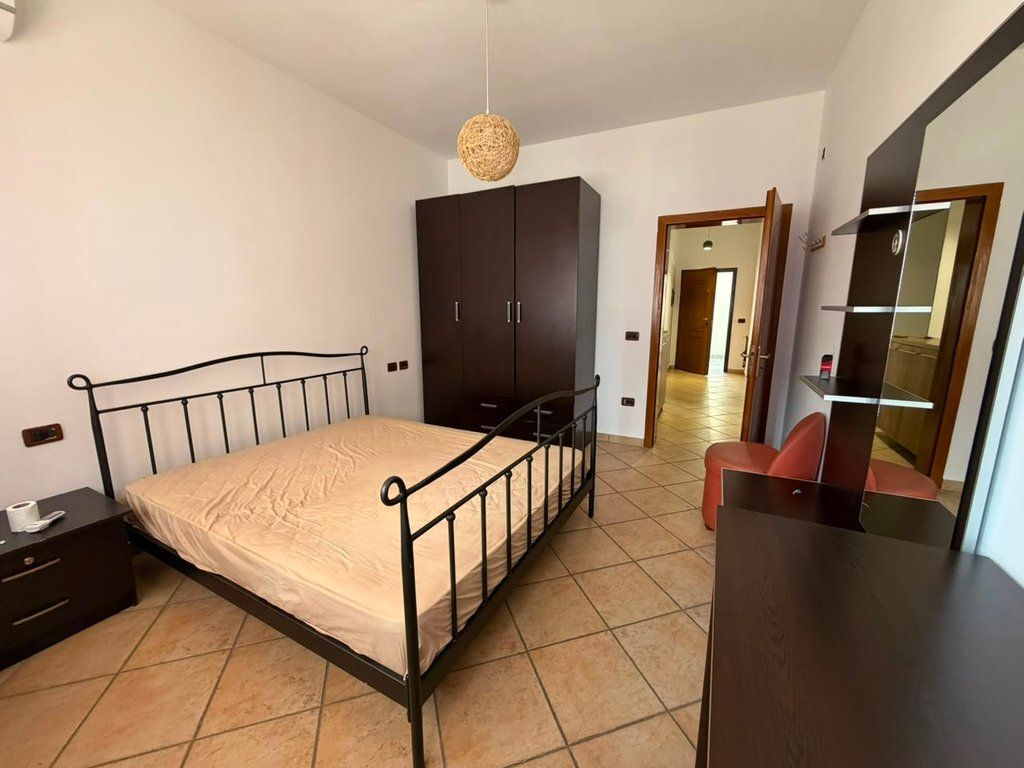 Affitto, Appartamento 2+1+2, 21 Dhjetori, Tirane