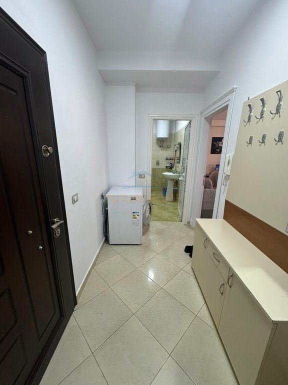 Affitto, Appartamento 2+1, Via Haxhi Dalliu, Tirana.