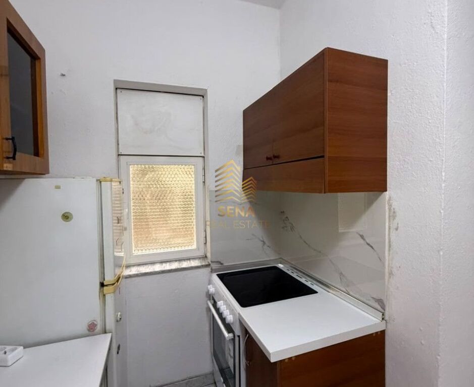 Rent, Private Entrance, 2+1+balcony+ Parking Spot, American Hospital 2, 45,000 Leke/month