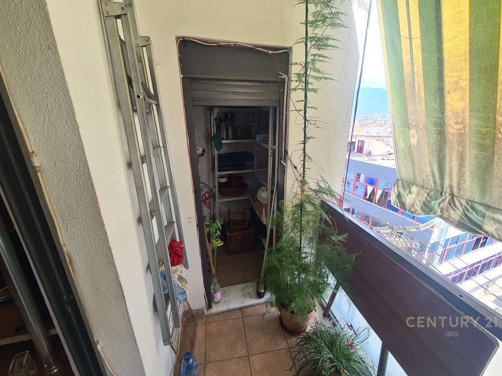 APPARTAMENTO 1+1 IN VIA 5 MAJI!