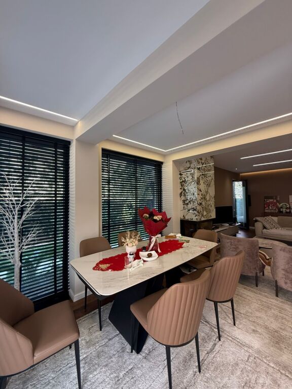 Super villa for sale in Sauk !!!