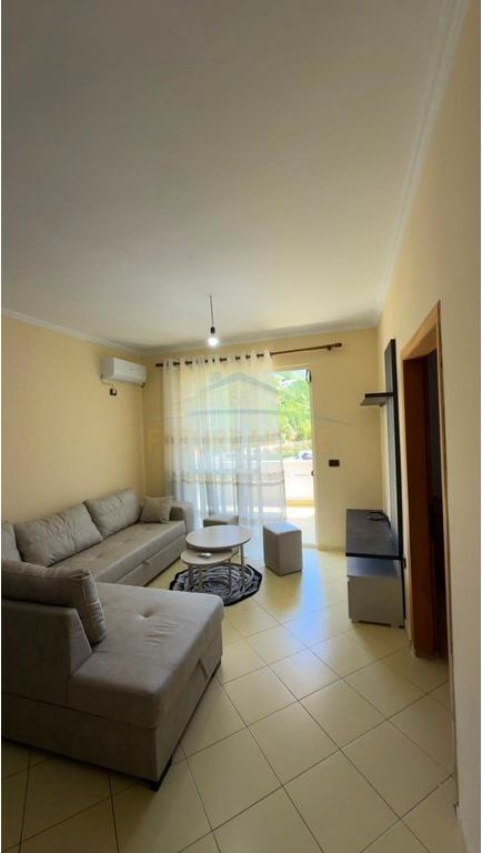 Affitto, Appartamento 1+1, Via Thesari, Fresk .