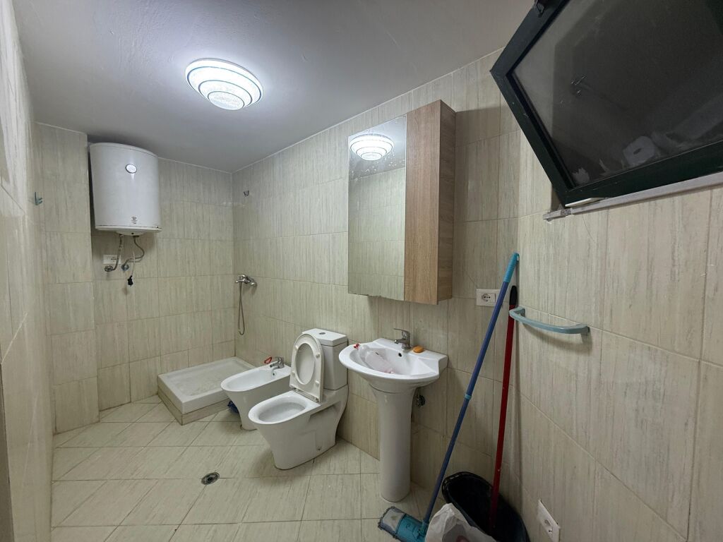 Apartment 1+1 for sale in Golem