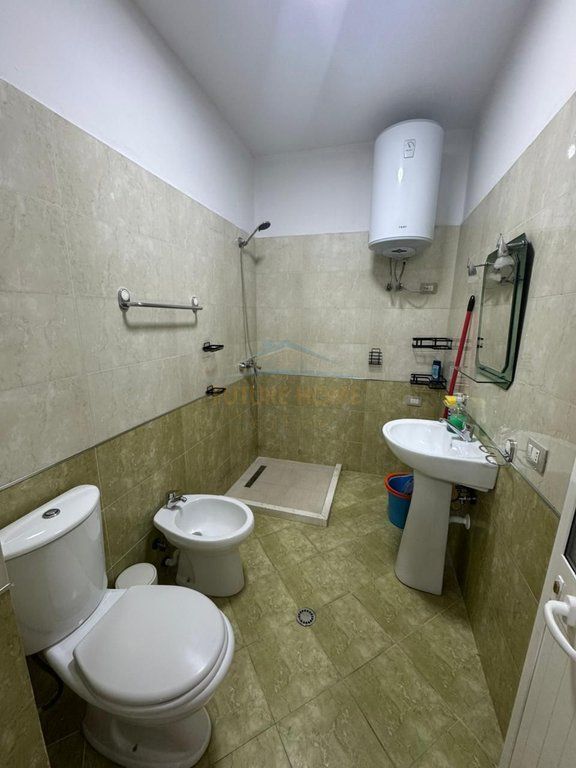 Affitto, Appartamento 2+1, Via Haxhi Dalliu, Tirana.