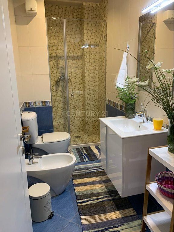 Appartamento 2+1 in Affitto in Via Elbasan 1.000 € /Mese